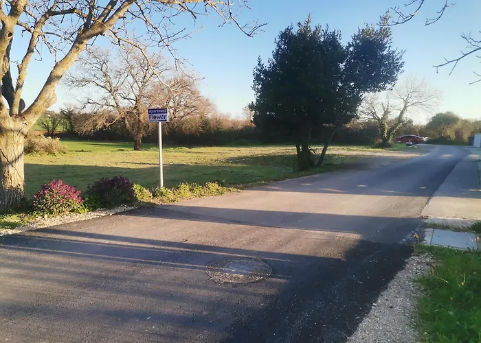 아파트 House Lea 풀라