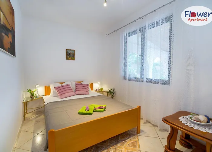 Romantic Apartment Flower *
